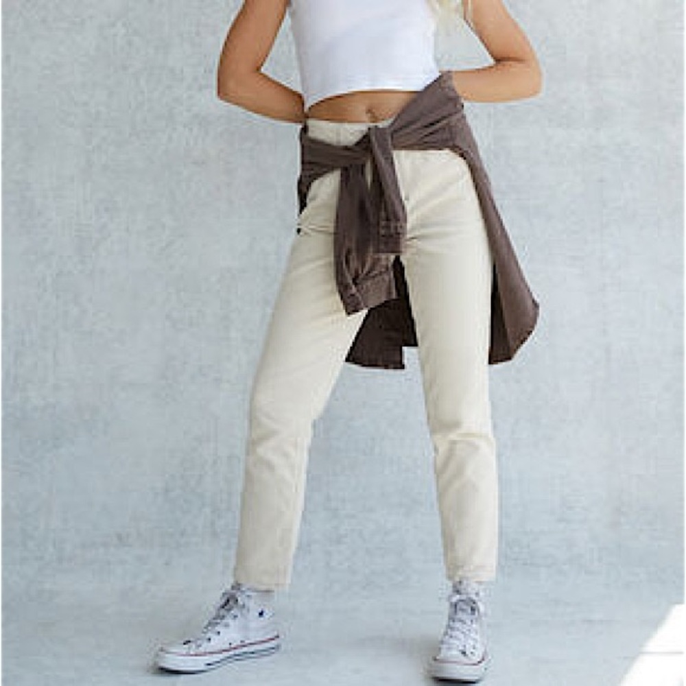 Pacsun Cream Corduroy Mom Jeans Size 27